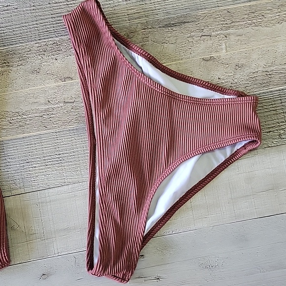 CUPSHE Women Bikini Set Solid Color Sexy Triangle Two Piece Swimsuit, NWT - Picture 7 of 14